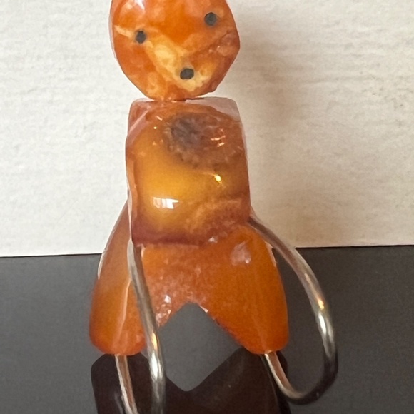 Vintage Amber Baltic Stone White Butterscotch Egg Yolk Figurine 12g Soviet USSR - Picture 2 of 14